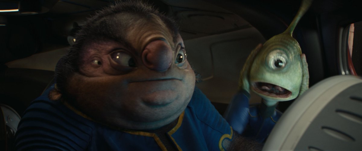 Disney_Wiki's tweet photo. Happy Birthday, Zach Galifianakis
For Disney, he portrayed Ben Kendall in #GForce, Hobo Joe in #TheMuppets and #MuppetsMostWanted, the Happy Medium in #AWrinkleInTime and Jumba Jookiba in the 2025 adaptation of #LiloAndStitch. https://t.co/2BTzKhAOg3