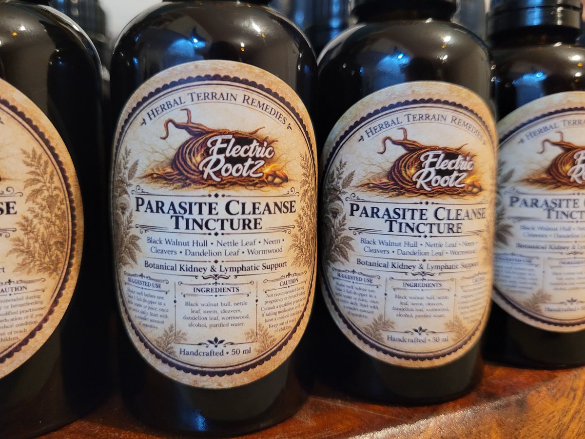 _louise__'s tweet photo. The whole country needs a good parasite cleanse. https://t.co/UVnPCBHgya