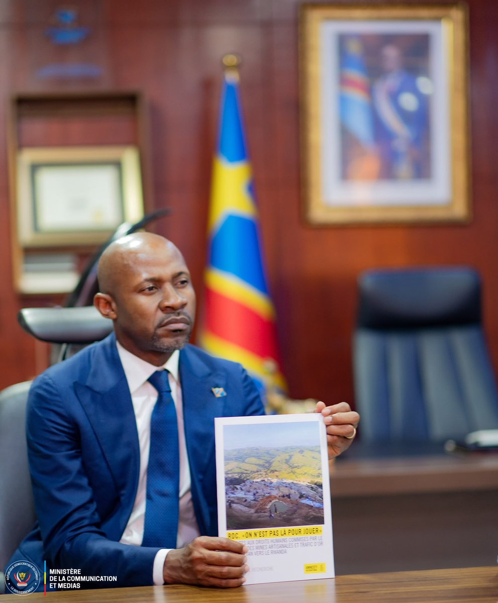 PatrickMuyaya's tweet photo. #RDC : « On est pas là pour jouer »
Le rapport qui détaille les horreurs du père, le #Rwanda et du fils, #M23 dans la course au pillage systémique de notre coltan à #Rubaya dans le #NordKivu et de notre or à #Lomera dans le #SudKivu.
Exécutions sommaires, tortures, détentions arbitraires, travail et recrutements forcés.
le rapport donne les détails notamment de l’exécution de 18 mineurs artisanaux.
Il dévoile aussi les circuits du pillage des minerais qui débouchent tous au #Rwanda avant de prendre d’autres destinations.
Dans mes échanges avec la délégation d’@amnesty, nous avons aussi discuté sur la nécessité de consolider les mécanismes juridictionnels, de renforcer la lutte contre l’impunité et d’obtenir une mobilisation internationale plus forte en faveur des victimes.
Les auteurs, commanditaires et complices de ces crimes doivent répondre de leurs actes devant la justice.
La paix durable ne saurait se construire sans justice pour les victimes.
#CongolaisTelema !!!!
#ToutPourLaPatrie !!!!
#BendeleEkweyaTe 🇨🇩🇨🇩🇨🇩 !!!!