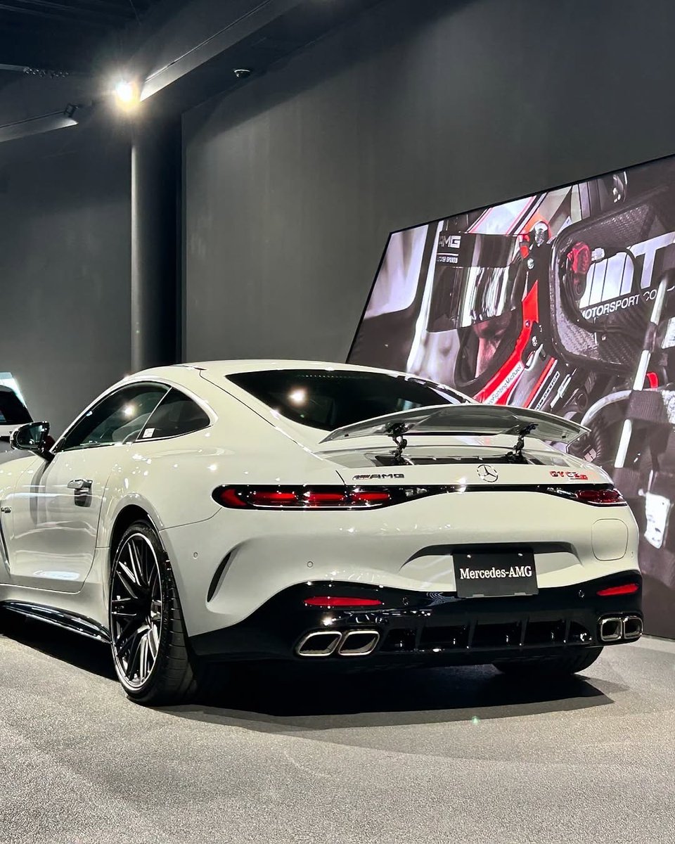ApexDistrictX's tweet photo. GT63s AMG Coupe ☠️ https://t.co/TMeBMRsZm4