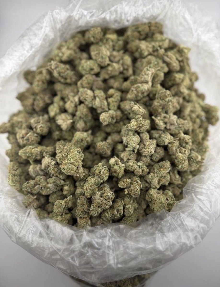Dcosmickush's tweet photo. FRUIT SNACKS🔥🔥
$900

AVAILABLE IN BIT N BULK 📦
☎️ORDER ON WHATSAPP 
https://t.co/g2tsX5B1WX

NEED SOMETHING ELSE?
SHOP ON MY DISCORD 🏪https://t.co/RwzZfO1UTa https://t.co/kmKrhYHHF7