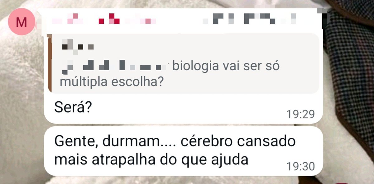 llonely_st's tweet photo. como q dorme com tudo isso de matéria plmds https://t.co/3vmIUVQEoe