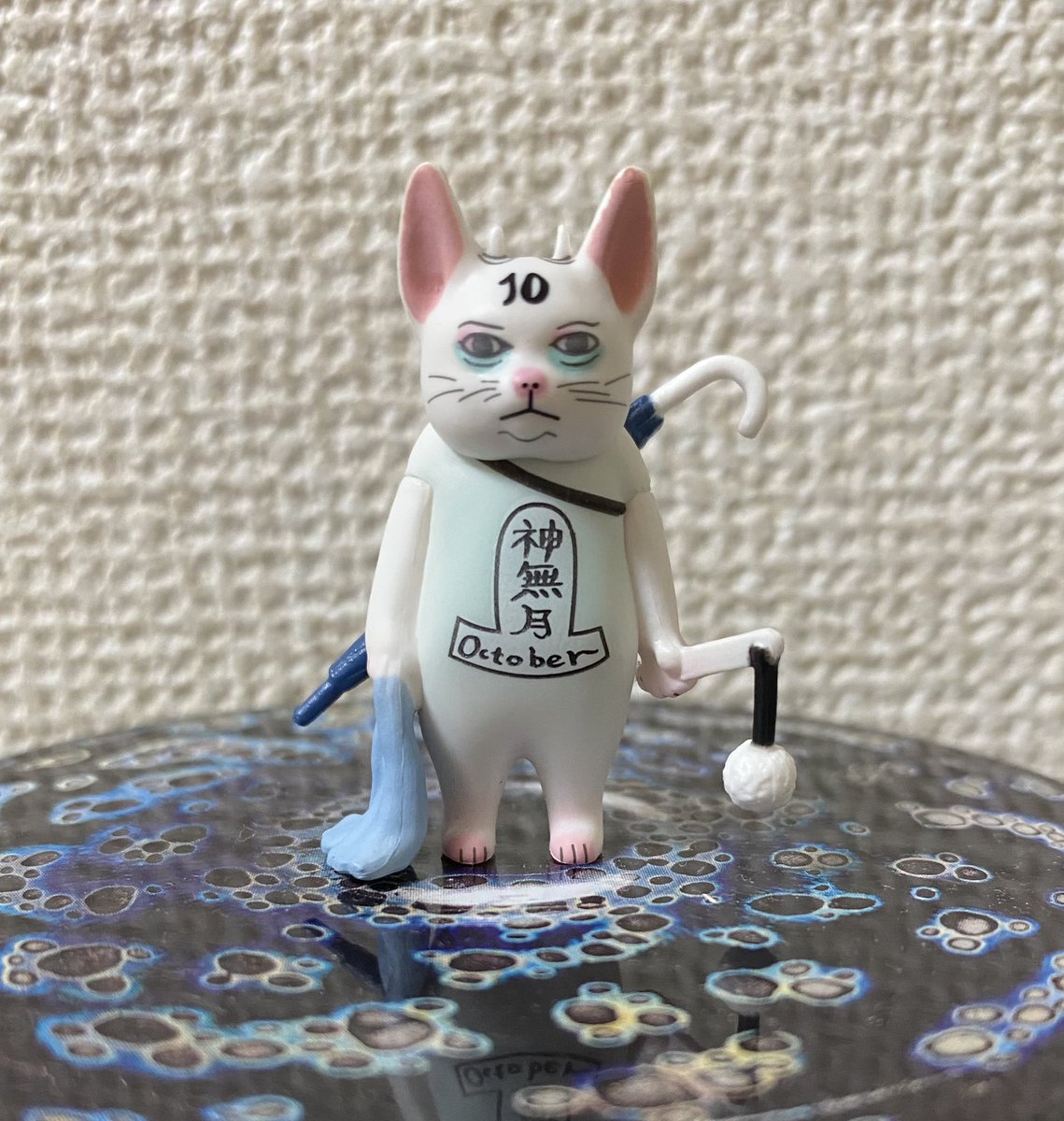 aikmt_2's tweet photo. #ヒグチユウコ神様
出番です！10月！ https://t.co/z0VyjaH0fB