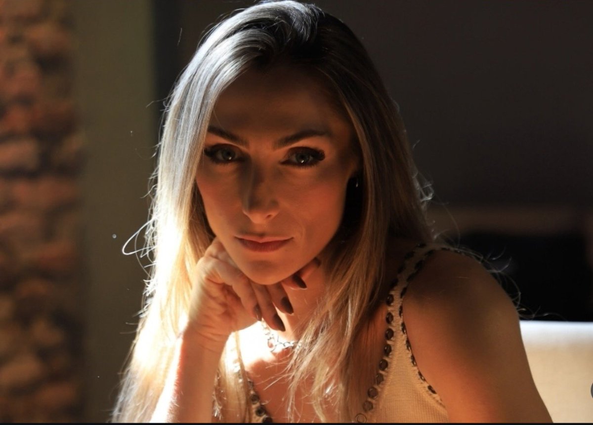 itstarliing's tweet photo. essa Erika é uma coisa né https://t.co/N3XkOwBAzu