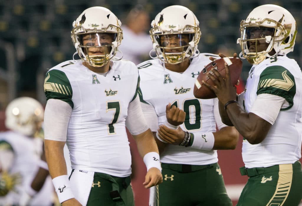 USFUniforms's tweet photo. @TJenksTampa @TBFan613 For whatever reason I love how this helmet looked with the UA uniforms. Probably because there is still lots of green. https://t.co/buJqtO7cLL