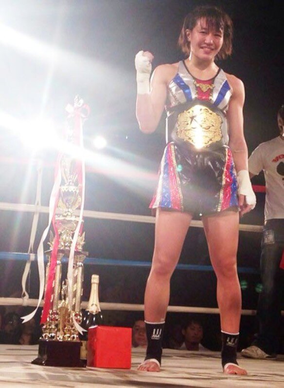 syuri_wv3s's tweet photo. 初めてキックボクシングデビューしたのも、Krushの初代チャンピオンになったのも新宿フェイスだったし
#ManyThanksFACE
#stardom #GE #朱里 https://t.co/94nZCb9lEt