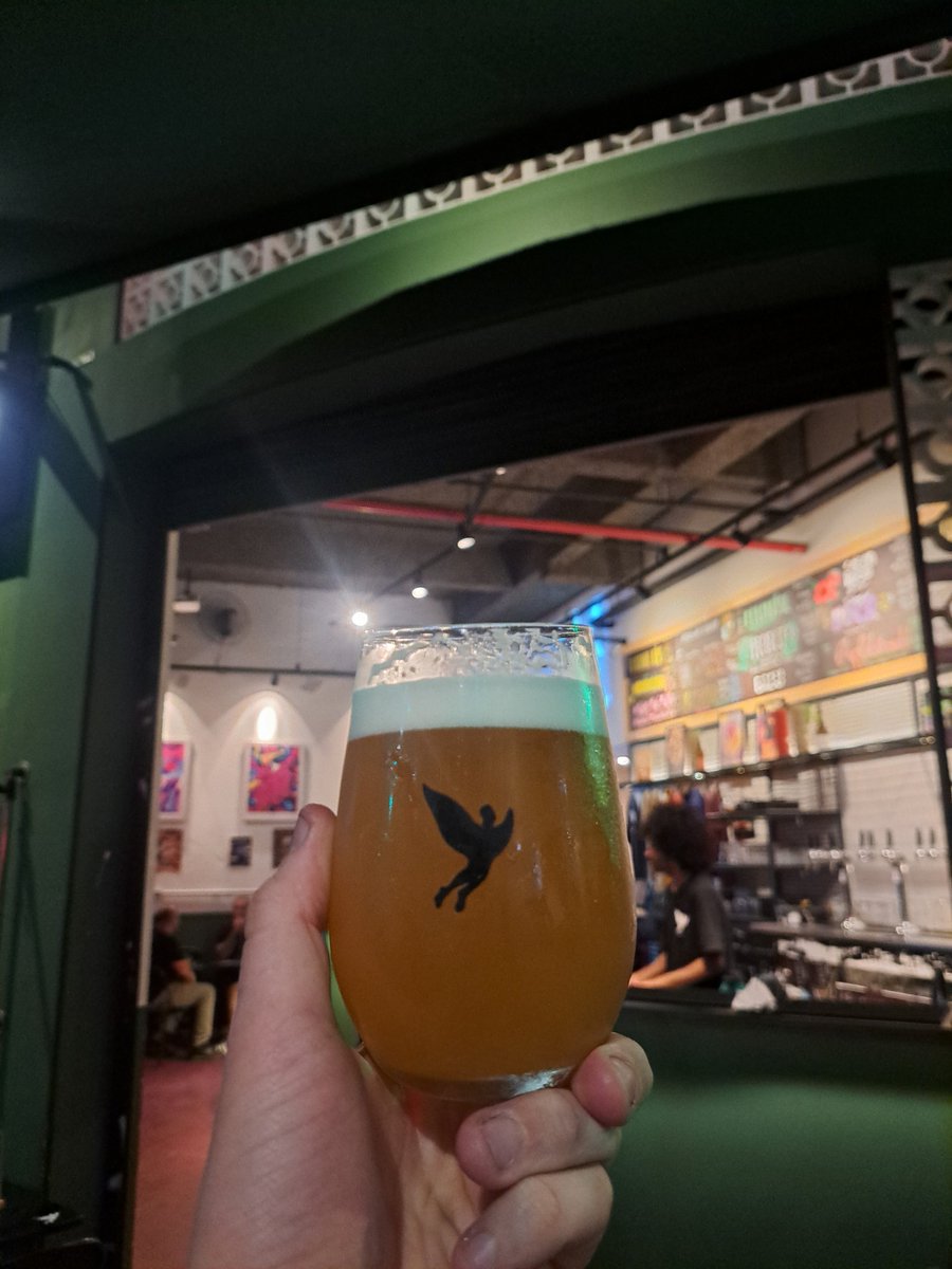 evandroevi's tweet photo. Saúde 🍻 https://t.co/PAOErsZyFn