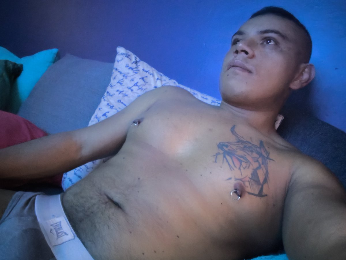 tetris91005's tweet photo. #chacalpreñador #gaymx #gay #vergapreñadora #vergaspreñadoras #verga https://t.co/RUQnurTxbt