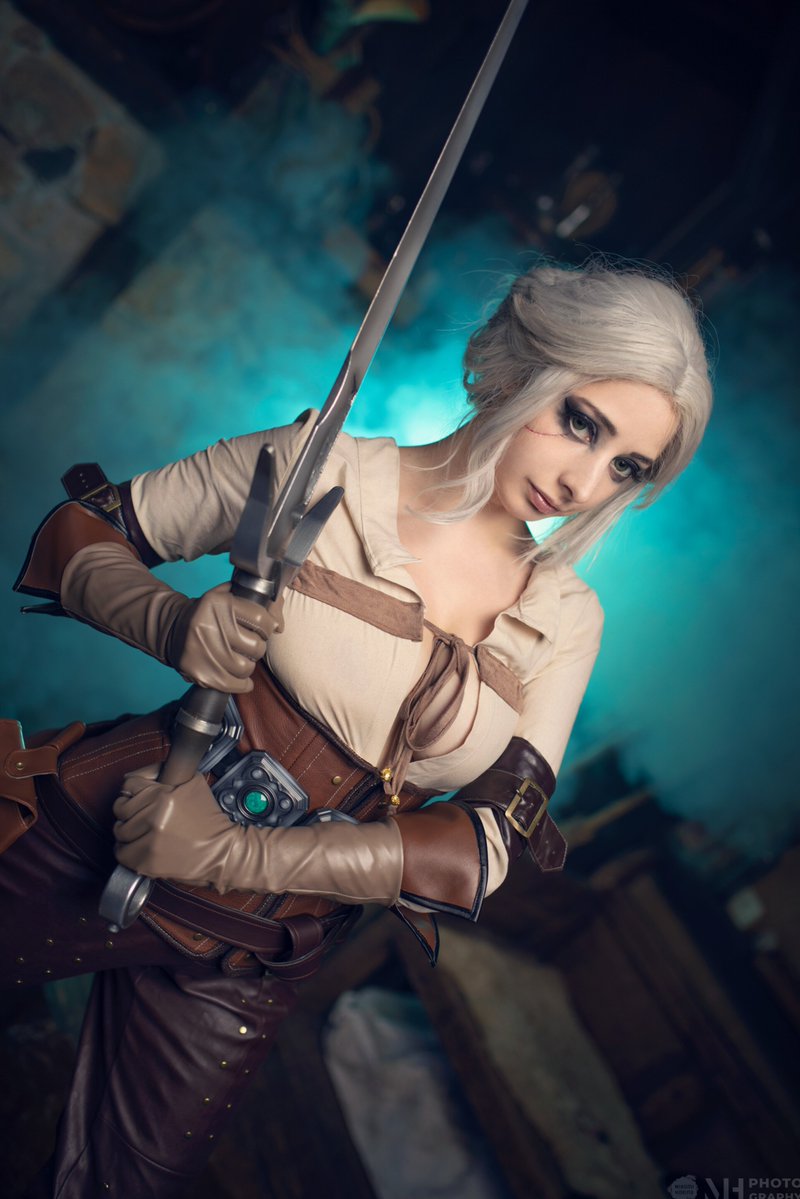 MikomiHokinaArt's tweet photo. One of my fav cosplay to wear 🙂‍↕️
Ciri lives rent free in my heart ❤️ 

Have you played the remastered version of the Witcher 3 yet? https://t.co/4qyn0m0teh