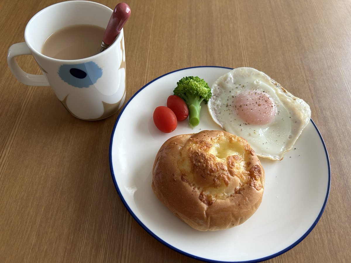 miimiinosora's tweet photo. おはようございます

#朝食 https://t.co/48y3lO27uO