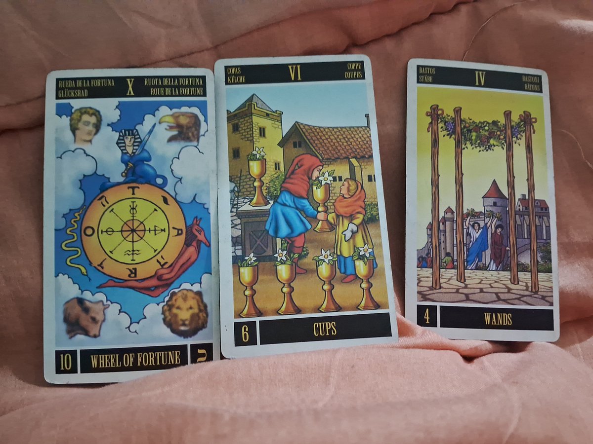 tiradasconnatt's tweet photo. fijos  próximas 72 horas 🪷
rueda de la fortuna + 6 de copas + 4 de bastos
se viene un cambio inesperado que puede traer de vuelta algo o alguien del pasado, una persona que creías atrás puede volver a aparecer, o puede surgir una situación que despierte mucha nostalgia- https://t.co/6b0eo6HZI8