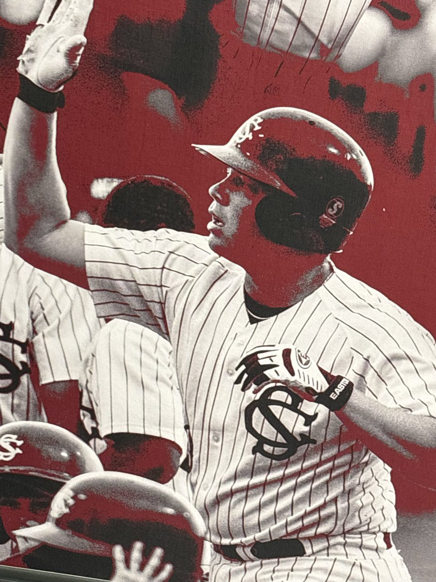 KSchnall9's tweet photo. The history and tradition of Carolina Baseball is everywhere you look. Now it’s time for the next generation of Gamecocks to leave their mark. The future is coming… 🤙🐔

“HONOR THE PAST.
OWN THE PRESENT.
BUILD THE FUTURE.”

#OwnIt #Gamecocks https://t.co/2PWD6Kx3Qw