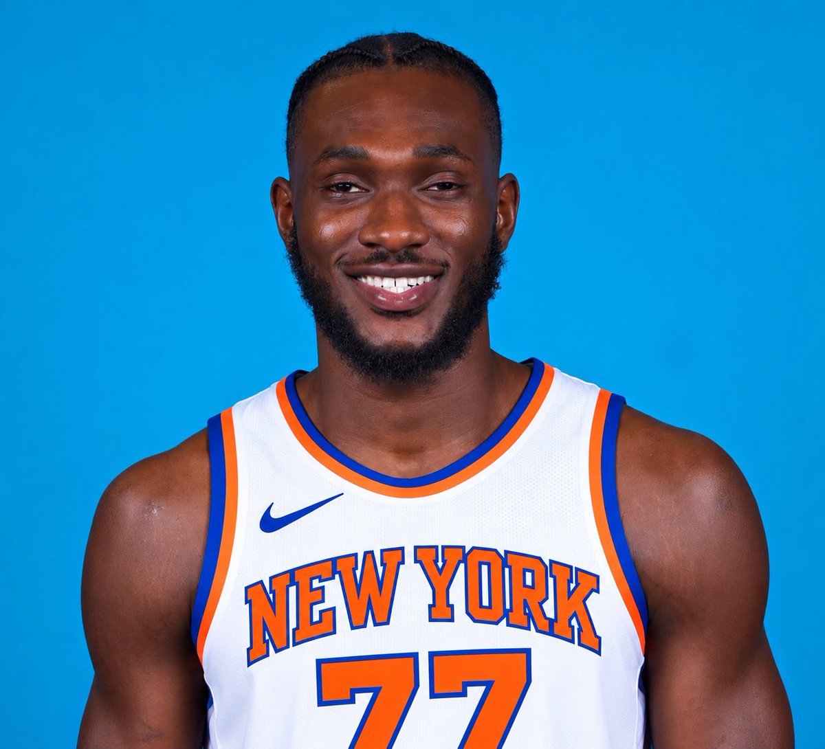 TheKnicksRecap's tweet photo. "The Knicks are also monitoring the situation in Dallas, where the Mavericks must make a decision regarding Moussa Cisse, the 6-11, 24-year-old big man they signed to an offer sheet during the offseason. In that offer sheet, the Knicks gave Cisse an Oct. 1 guarantee date for the first year of his contract. The Mavericks, however, only have one open roster spot, and Cisse is competing against longtime veteran center Dwight Powell."

SOURCE:
.@Krisplashed
https://t.co/Wfnpvn0yCU