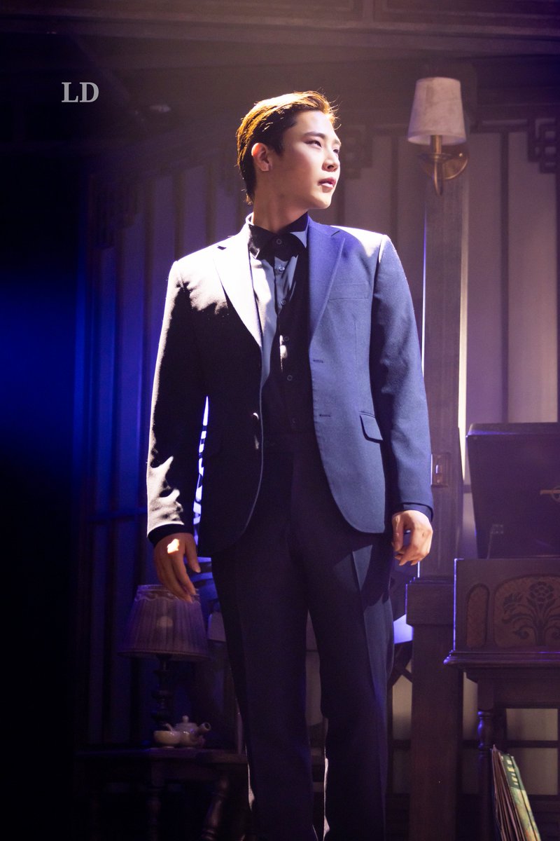 Little__Dipper_'s tweet photo. 260930 뮤지컬 엠.버터플라이 낮공 커튼콜
송릴링 役 #유태율 #유태율배우님 https://t.co/bdJ5TVkt88