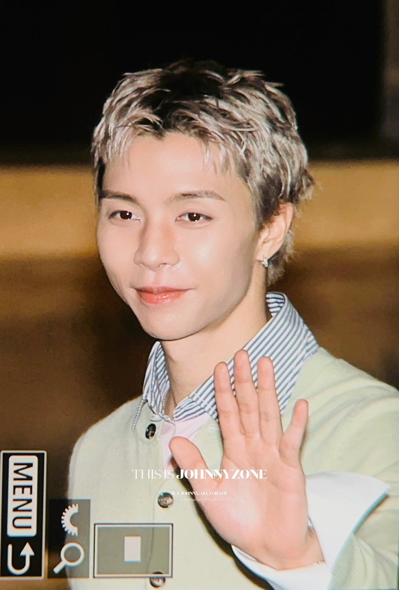 JohnnyZone209's tweet photo. 260930 ACNE STUDIOS PFW 27SS

#AcneStudiosXJohnnySuh
#AcneStudios @acnestudios

#NCT #NCT127 #JOHNNY #쟈니 #ジャニー #서영호 #JOHNNYSUH #영호 https://t.co/AZ3LgxirTk