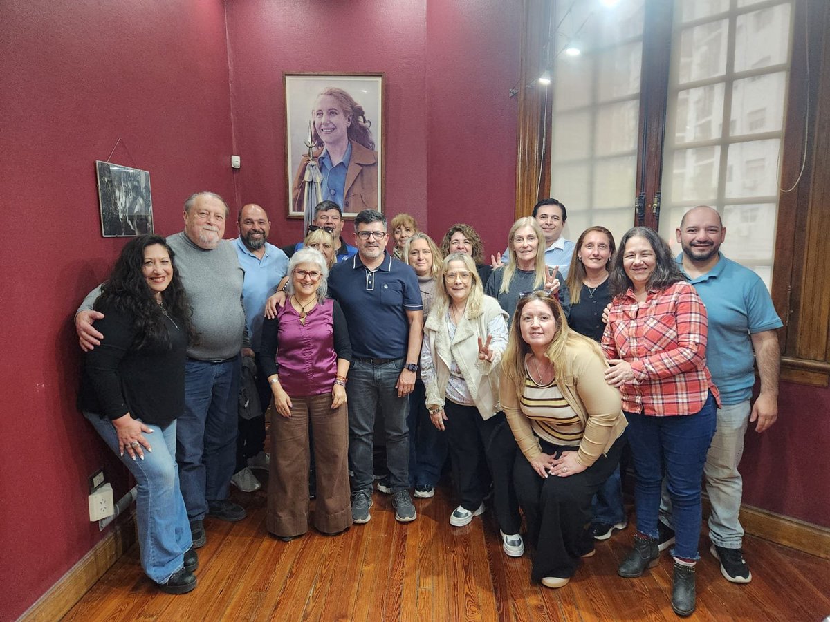 lopez_aleOK's tweet photo. ¡Construyendo la unidad que este tiempo nos exige! https://t.co/R3Hf2CE7F3