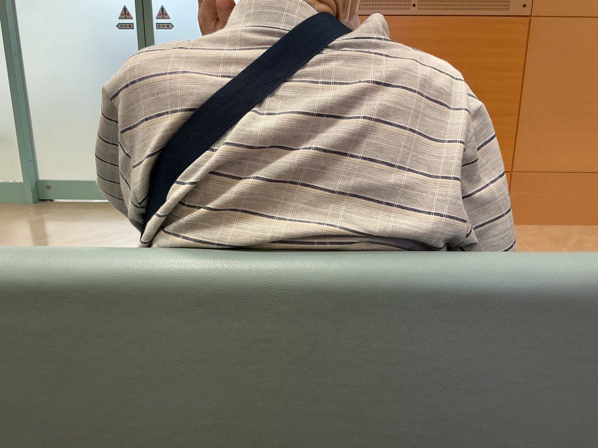doundersteer's tweet photo. 木曜日は親父の日！って事で今日も病院。並んだのが6時20分を過ぎていたが今日はポールポジショ���ゲットできたze！ https://t.co/Jrvph8ks0F