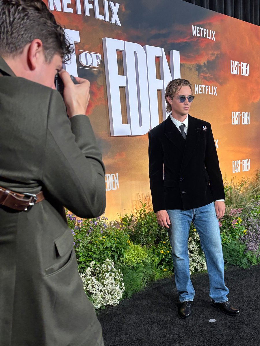 JosephZadaDaily's tweet photo. Joseph Zada stuns in custom Louis Vuitton for the NYC premiere of ‘East of Eden’ https://t.co/fejOyJrIEh