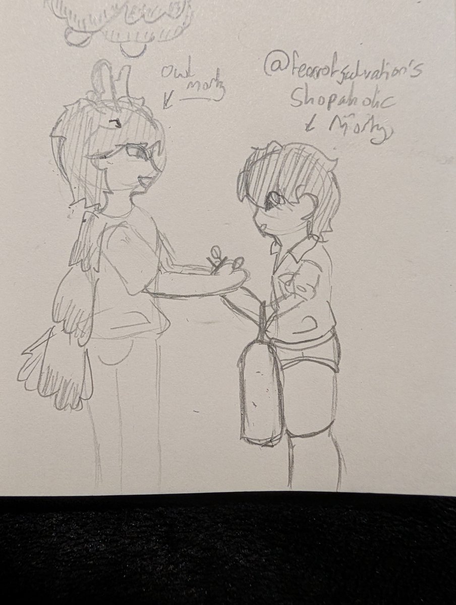 lurantis_luvr's tweet photo. @fearofsalvation he's gifting Shopaholic a bunch of sticks and leaves in hopes to become friends I think https://t.co/foU8zCpms7