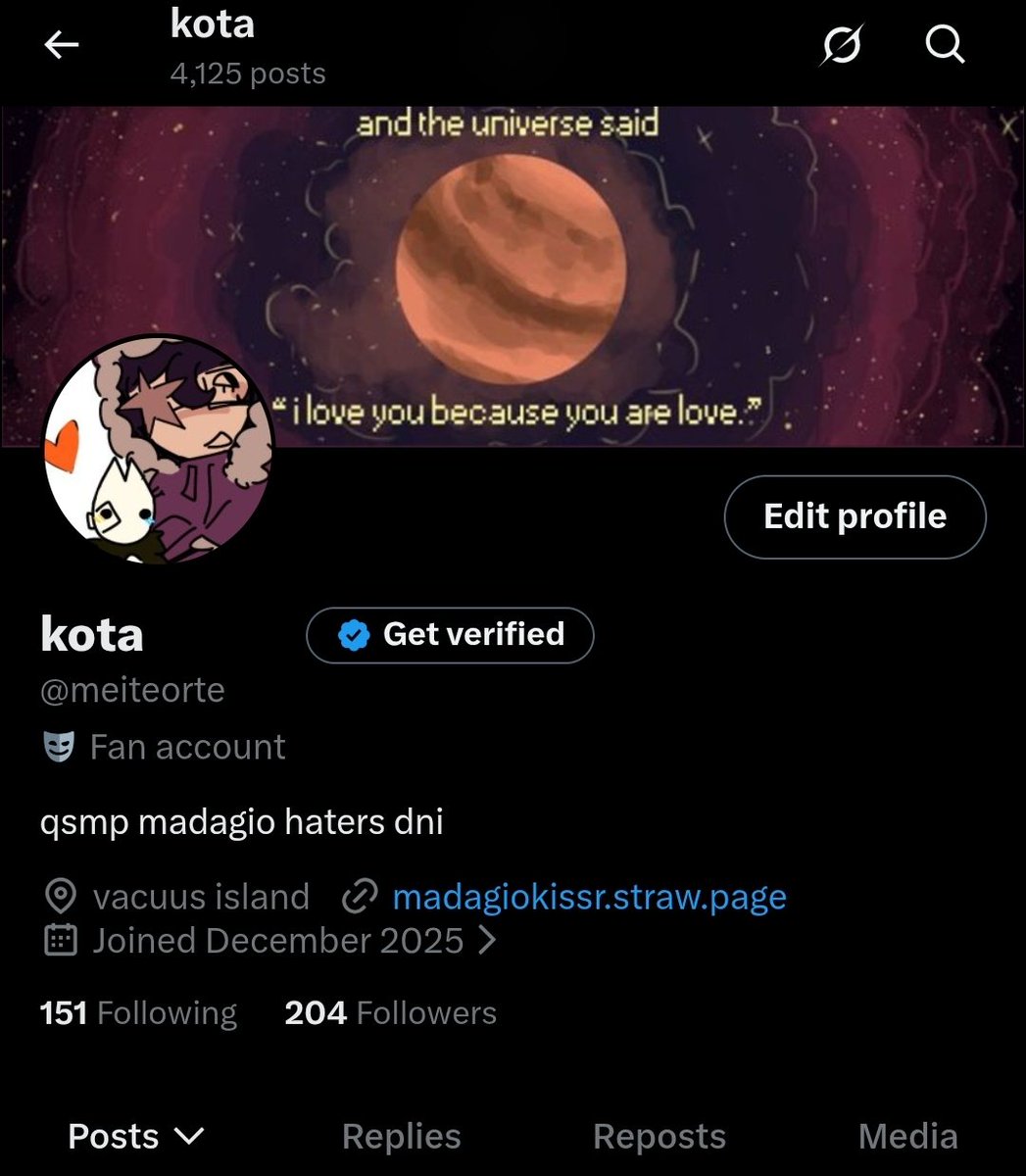meiteorte's tweet photo. hey guys. idk who made the banner 🙁 But hey! https://t.co/ABpCHvpFkE
