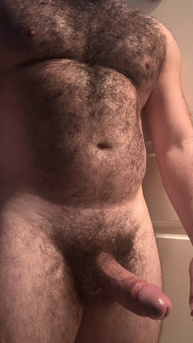 furryandflirty's tweet photo. He says hi https://t.co/Uu4EIngVTB