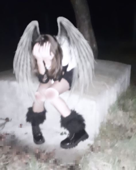 kittyfailur3's tweet photo. ⠀                        𓂋 
                  ˚₊‧꒰ა angel ໒꒱ ‧₊˚ ⠀⠀!!
she/her⠀⠀22⠀⠀kitty vampire girl thing
⠀⠀dms open :) ☆  minors dni!!
⠀⠀✚ ˳⠀ #weedtwt  #nsfwtwt ❜
             ⠀ ♡  to be moots https://t.co/0sDJJ1NHuL