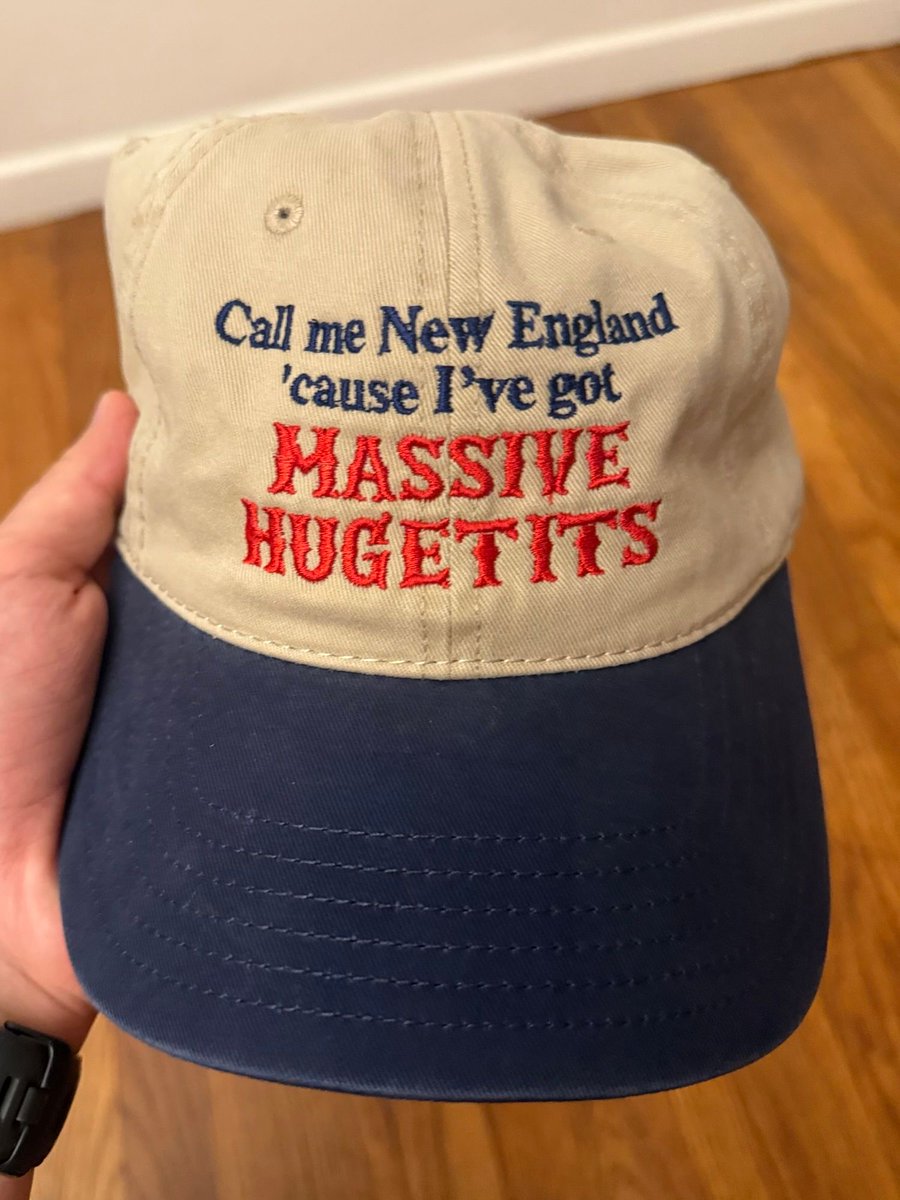 shirtsthtgohard's tweet photo. https://t.co/jQbyiSfzaQ