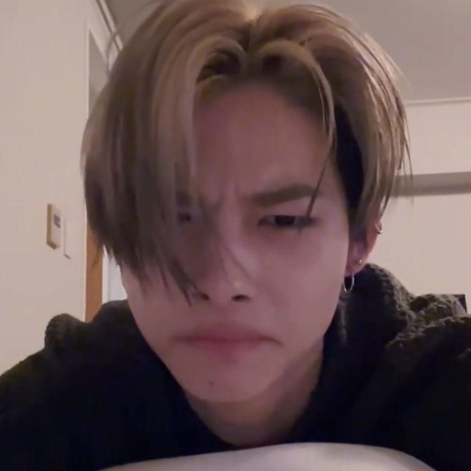 ongsinni's tweet photo. 💢 https://t.co/oagAOunlj9