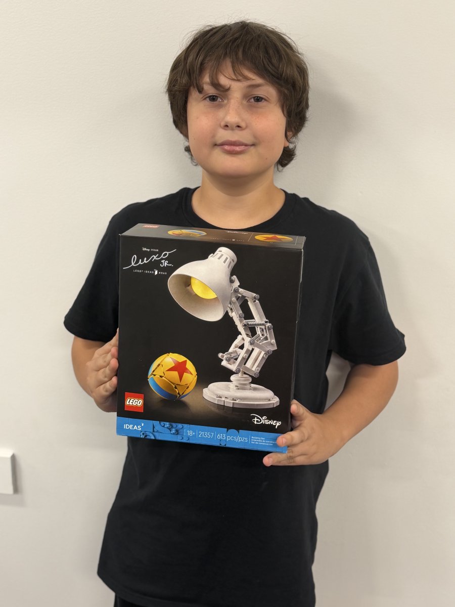 CantonSouthMS's tweet photo. 🎉 CONGRATULATIONS, DAYTON! 🎉

Congratulations to our September PBIS Raffle Winner, Dayton Pavelko! https://t.co/7oCX13cTzQ