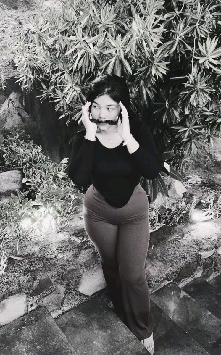 fiona411_'s tweet photo. 💋 https://t.co/59dKBAAmUg