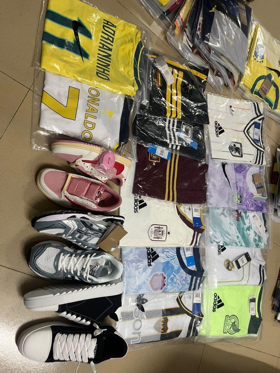 Lilyfornecer's tweet photo. ⚽ VISTA AS CORES DO SEU TIME! ⚽

🇨🇳 Camisas tailandesas premium por apenas US$ 9!

🔥 Qualidade surpreendente
📦 Envio pela Remessa Conforme LZ
💯 Excelente custo-benefício

🚨 Garanta a sua antes que acabe!

🔗 Entre no grupo:
https://t.co/EwQIsiZ31T https://t.co/DZBaWZlbNw