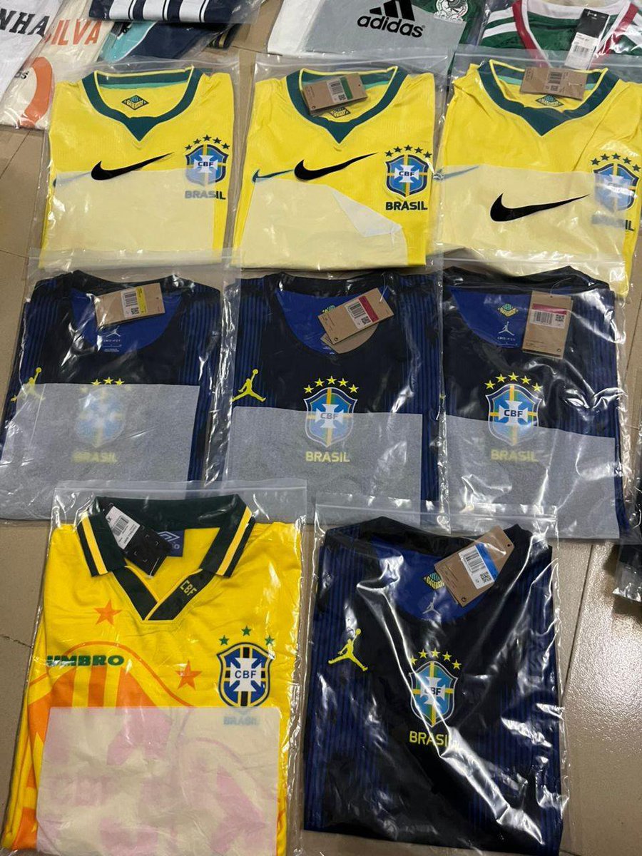 Lilyfornecer's tweet photo. ⚽ VISTA AS CORES DO SEU TIME! ⚽

🇨🇳 Camisas tailandesas premium por apenas US$ 9!

🔥 Qualidade surpreendente
📦 Envio pela Remessa Conforme LZ
💯 Excelente custo-benefício

🚨 Garanta a sua antes que acabe!

🔗 Entre no grupo:
https://t.co/EwQIsiZ31T https://t.co/DZBaWZlbNw