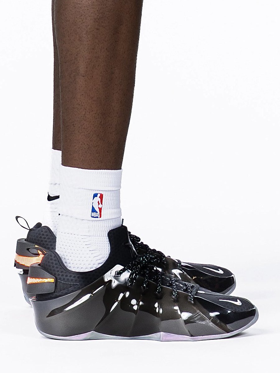 NBAKicks's tweet photo. AJ Dybantsa’s Nike GT Flight PE for @WashWizards Media Day featured light-up swoosh on the heel! #NBAKicks https://t.co/3LVfDi6dJi
