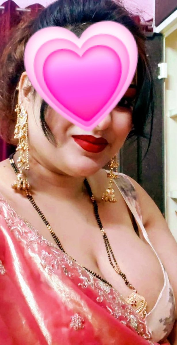 Rekha_5_'s tweet photo. मर्द औरत को लाख जेवर धन दौलत दे दे परंतु औरत की सबसे बड़ी खुशी तभी होती है.... 
जब मर्द बिस्तर पर धक्के पर 
धक्का लगाता है.....🫣🫣 
🔥 https://t.co/f2eedtZhIz