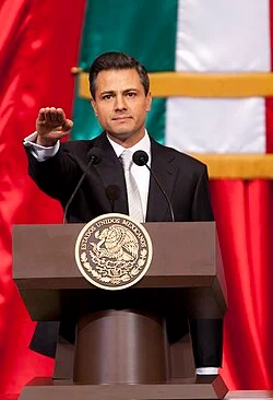 g20y21's tweet photo. COLUMNA | ALFONSO YÁÑEZ DELGADO 

Siete décadas de PRI, la represión de 1968, el ascenso del PAN de la mano de Salinas, y el regreso priista con Peña Nieto: la corrupción en México, escribe Alfonso Yáñez Delgado, nunca fue patrimonio de un solo partido. 

Ver más →  https://t.co/Nx0Tw0EbFu

#GXXI #Puebla #México #PRI #Corrupcion