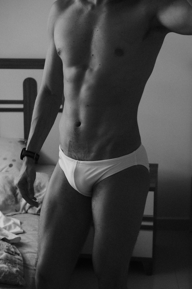 PavK000's tweet photo. Finally, the veins on my abs are visible🤌🏻 https://t.co/oEf9KchUTn