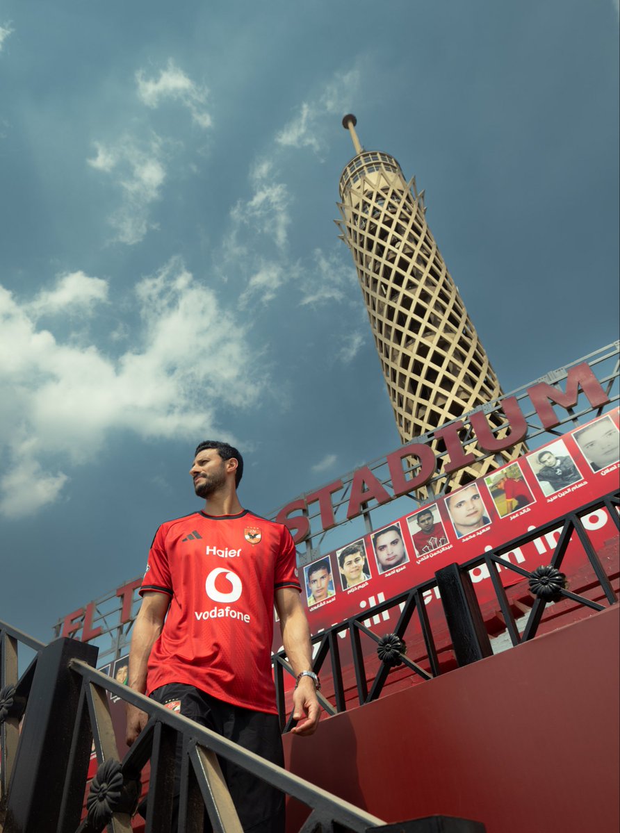 AlAhly's tweet photo. ❤️🦅 https://t.co/aQ6DiATUpc