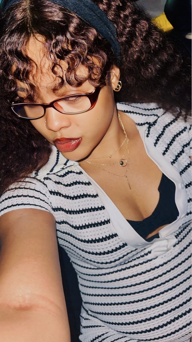 Adorablebaddi3's tweet photo. Smash or pass??🫦 https://t.co/DeGGQazCvl