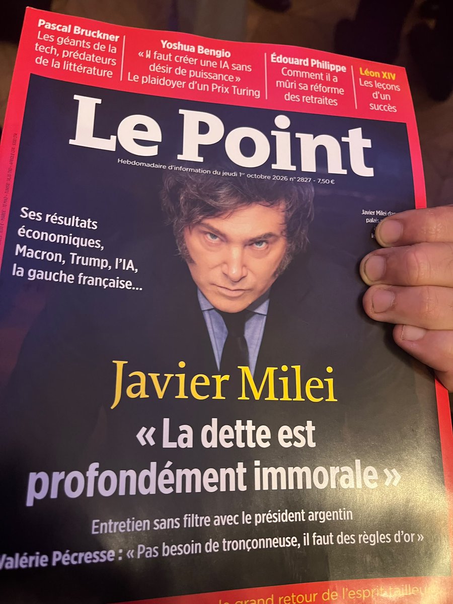 JMilei's tweet photo. FENÓMENO BARRIAL https://t.co/8g32p3AeI4