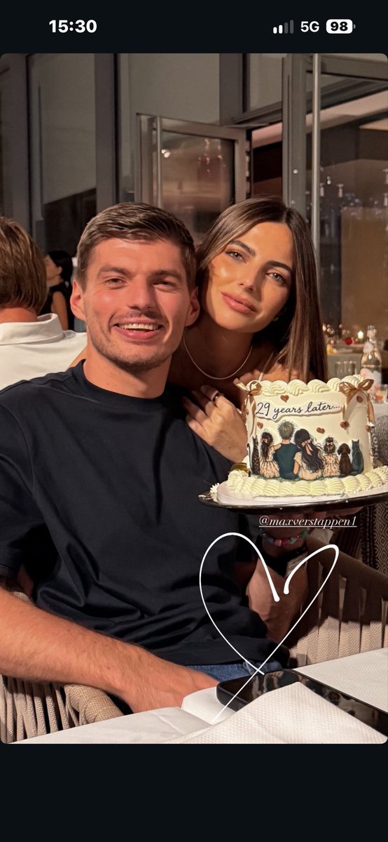 FRXVaudaz's tweet photo. queria colar essa foto na testa omg 😭 https://t.co/xSWqQhQoU1