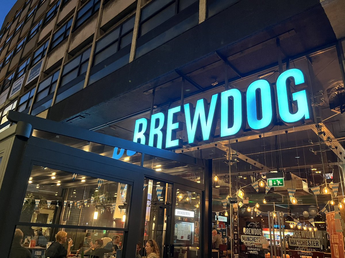 Crusty_Crouton's tweet photo. Having my favourite stout in the whole wide world, on tap, for the first time in 7 years! 
#BrewDog https://t.co/8xWHq89j7K