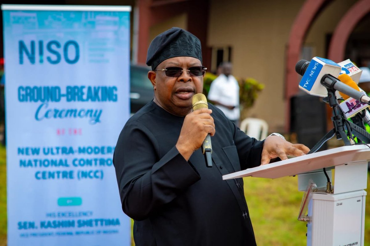 NTANewsNow's tweet photo. FG BEGINS CONSTRUCTION OF NEW NATIONAL GRID CONTROL CENTRE

The Federal Government has commenced the construction of an ultra-modern National Control Centre for the Nigerian Independent System Operator, NISO, in Osogbo, Osun State.

The new centre will replace a 64-year-old facility so as to effectively manage the national grid.

A statement by the Minister of Power, Joseph Tegbe says the new centre will give NISO real-time visibility of the national grid and the capacity to respond promptly to system events, describing it as a concrete expression of the President’s determination to fix underlying weaknesses in electricity supply.

Upon completion the centre will deploy integrated SCADA, large-format displays and analytics to assist operators detect developing faults, plan preventive maintenance and optimise existing generation and transmission capacity.

It also notes that it will improve response to system disturbances, support renewable energy integration, strengthen Nigeria’s coordination within the West African Power Pool and enhance physical and cyber security.