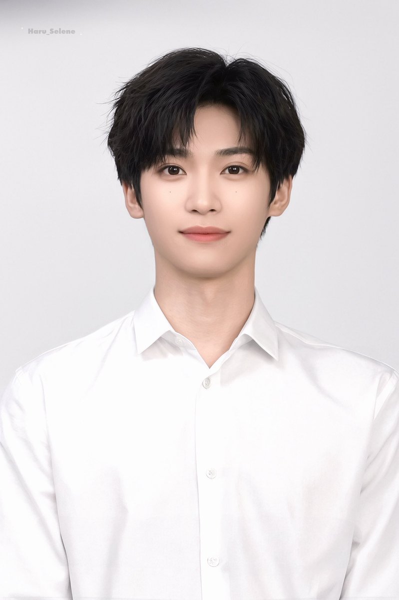 ziyouxiaoyu76's tweet photo. 즈위 얼굴 https://t.co/bEGAtcp9DH