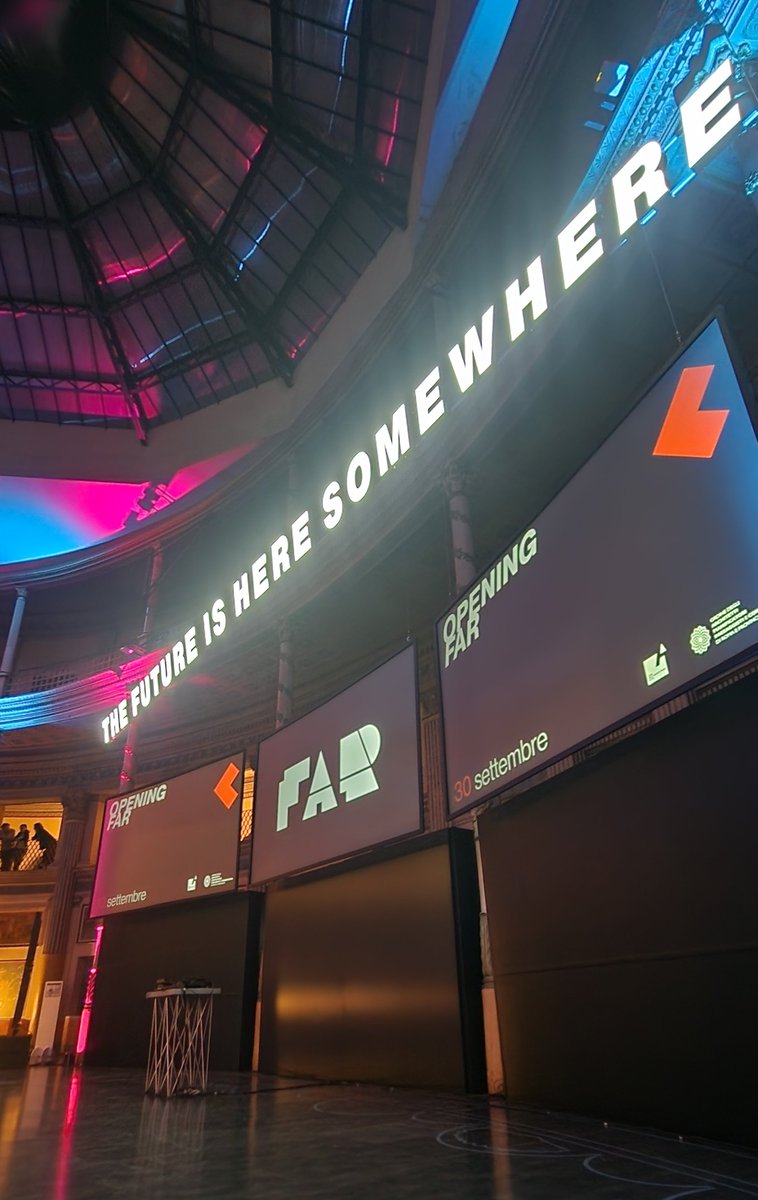 roberto_rocas's tweet photo. #roma #far26 #oar #performance #thefutureisheresomewhere https://t.co/YLmoUQZMgP
