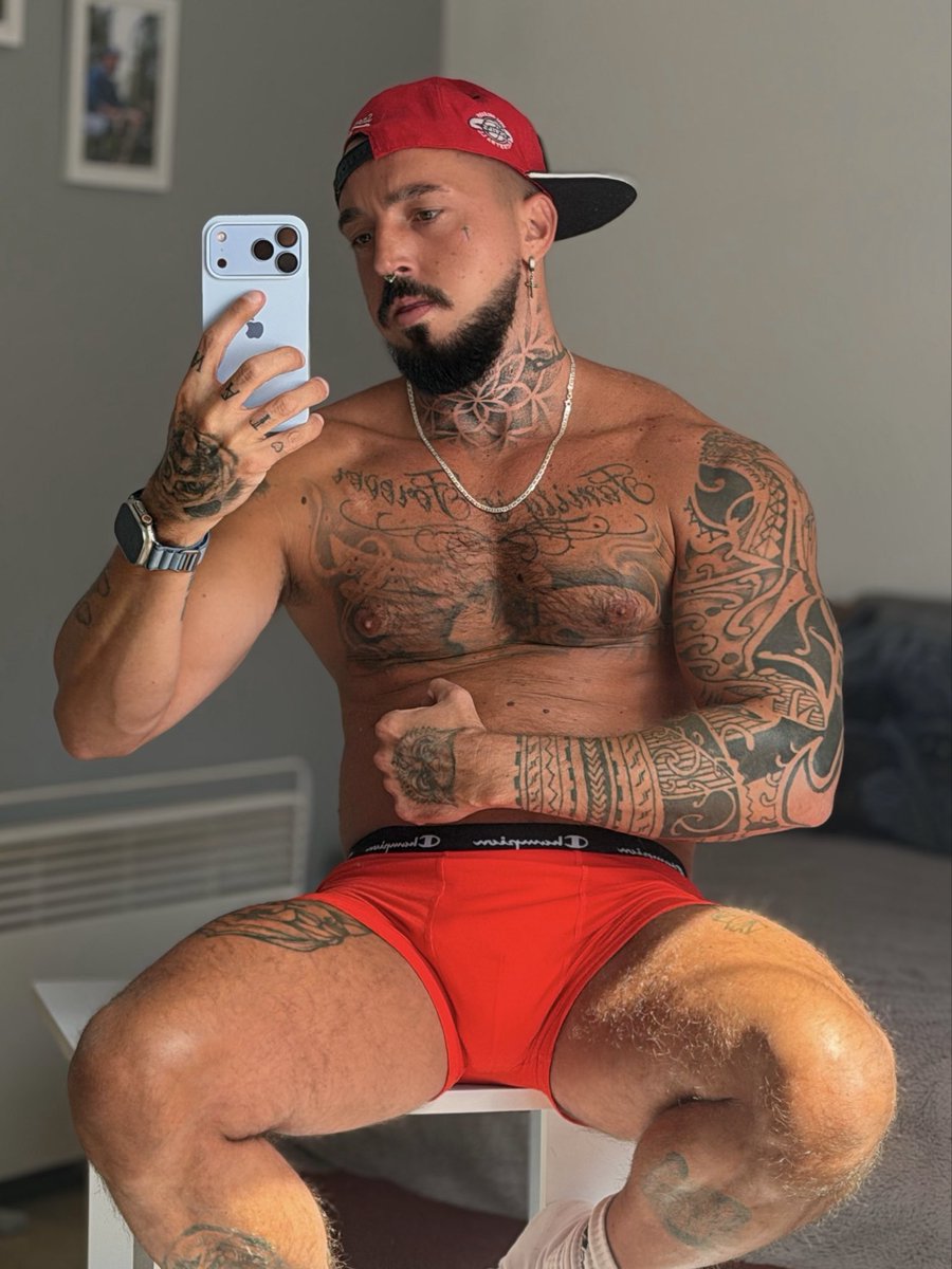 BigSerbianBro's tweet photo. Hello https://t.co/WhCYqhcQJi