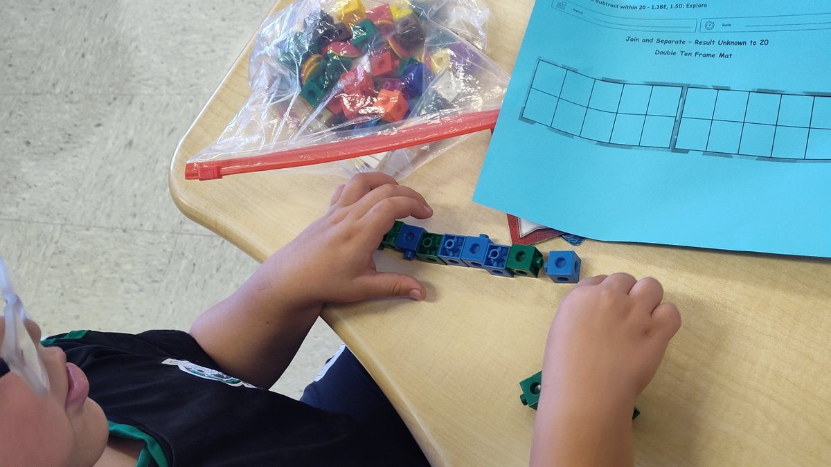 JRamirez_CES's tweet photo. #First Grade Cobras working hard on Day 3 of #Fall Intersession Camp #mathisfun @Campestre_ES @RBautista_CES @LGVasquez_CES #numeracy #TeamSISD https://t.co/Zd8lMe6Csm