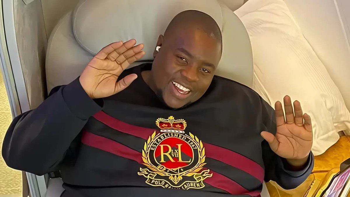 BarristerJojo24's tweet photo. All is Vanity !! MAJOR BREAKING: Millionaire tycoon Wicknell Chivayo has died after a helicopter crash in Marondera. His wife Lucy Muteke among the 6 victims. There were no survivors.

A police statement said: “The ZRP confirms a plane crash in Marondera Rural area at 1700 hours. The aircraft had 6 occupants.”
#NewZimbabweMovement