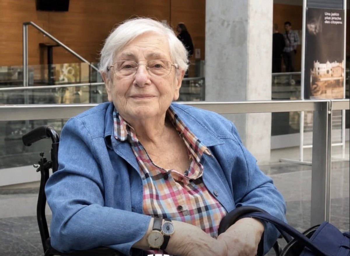 javiernegre10's tweet photo. Una anciana de 93 años Marie-Louise fue encontrada muerta y cubierta de sangre en su baño en Toulouse, Francia.

Un migrante ilegal sudanés de 33 años fue encontrado desnudo y dormido encima de su cuerpo cuando llegó la policía.

No habrá acampadas por Marie, que tranquilamente estaba en su casa y fue brutalmente violada y asesinada por las políticas de la izquierda de inmigración masiva.

Si las hay para la jeta de Maricarmen que quería seguir pagando tan solo 200€ de alquiler por un pisazo en Retiro.