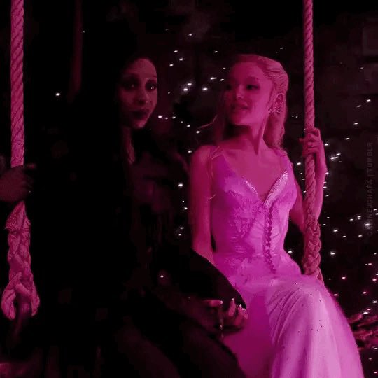 imprfctglinda's tweet photo. MY GIRLS https://t.co/6VwqxI0exH