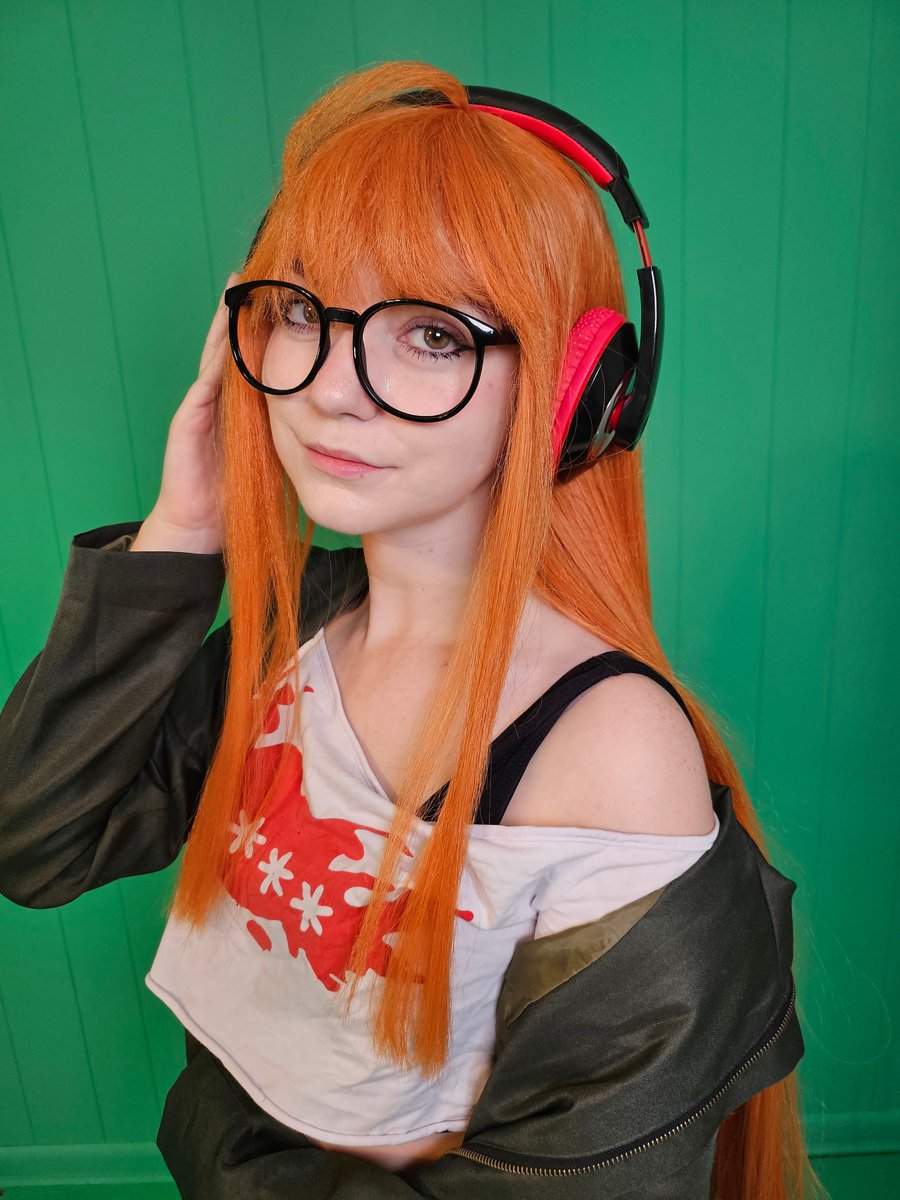 SincerelyLyn's tweet photo. persona 5 was my first persona game so seeing JOKER AND PANTHER join Fortnite as playable characters is a dream come true! thank you for the code @SEGA
but now i have a question: when can we get futaba added to @Fortnite ?😏
#SEGACreator #EpicGames #Gifted https://t.co/ryLIbb6uEZ